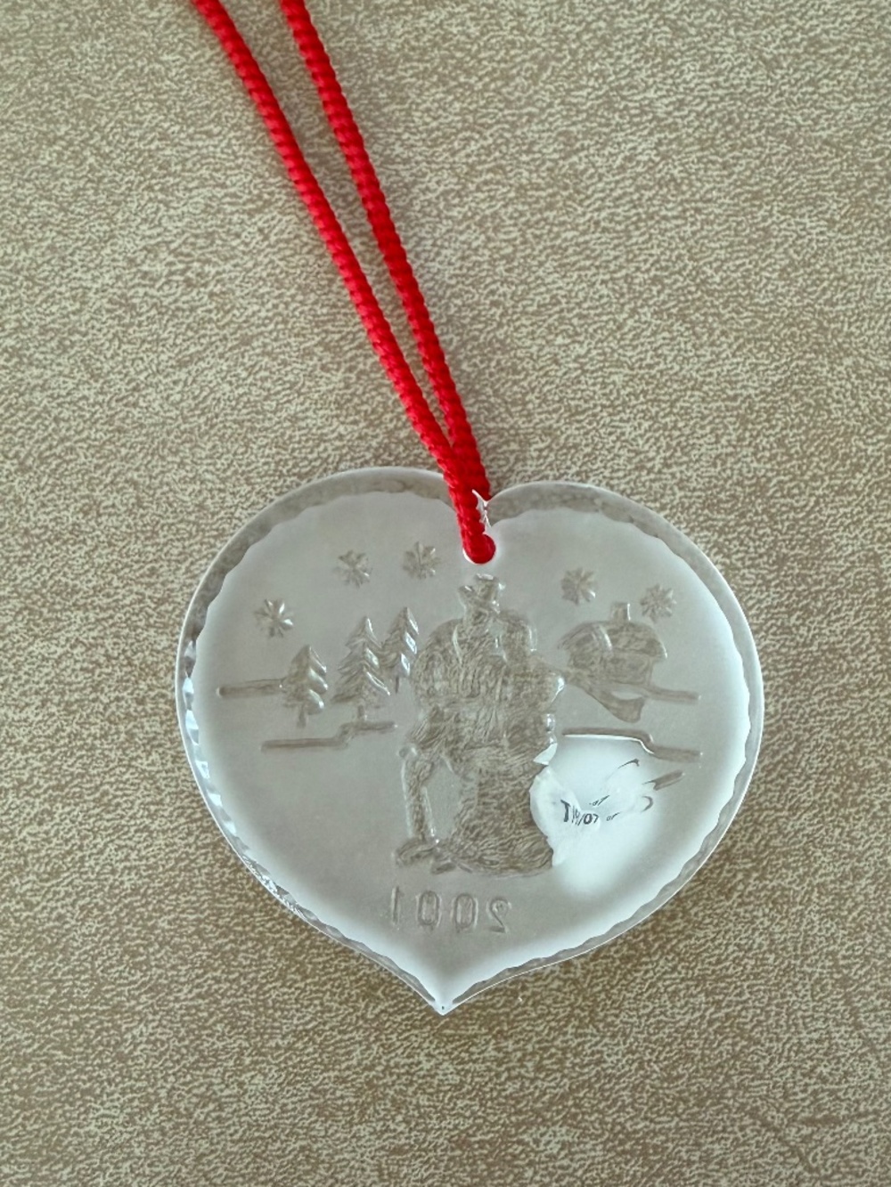 Waterford Crystal Christmas Decoration 2001 - Ice Skaters